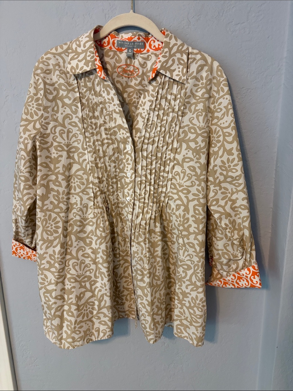 Foxcroft Wrinkle Free Beige & White Patterned Pintuck Blouse with Orange Trim